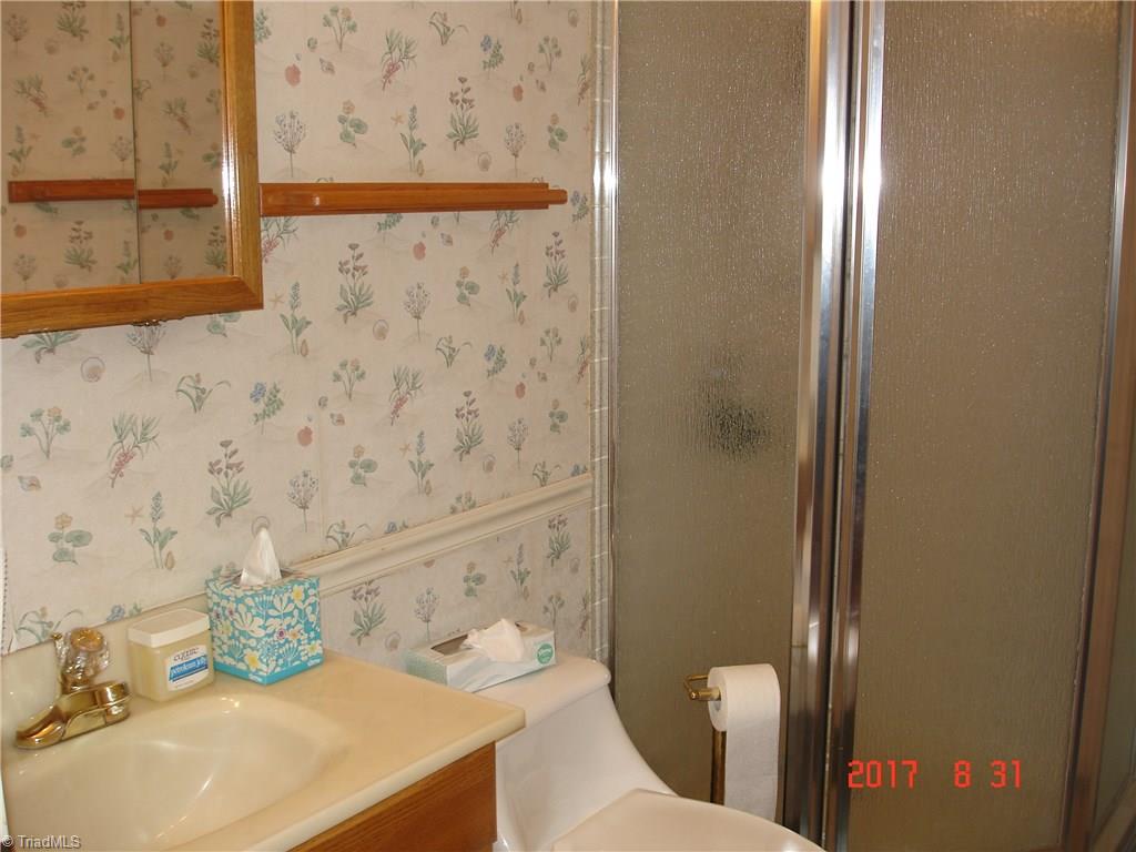 859 Laverton Lane Rural Hall, NC 27045 - Photo 15 of 30 Gallery Image 15