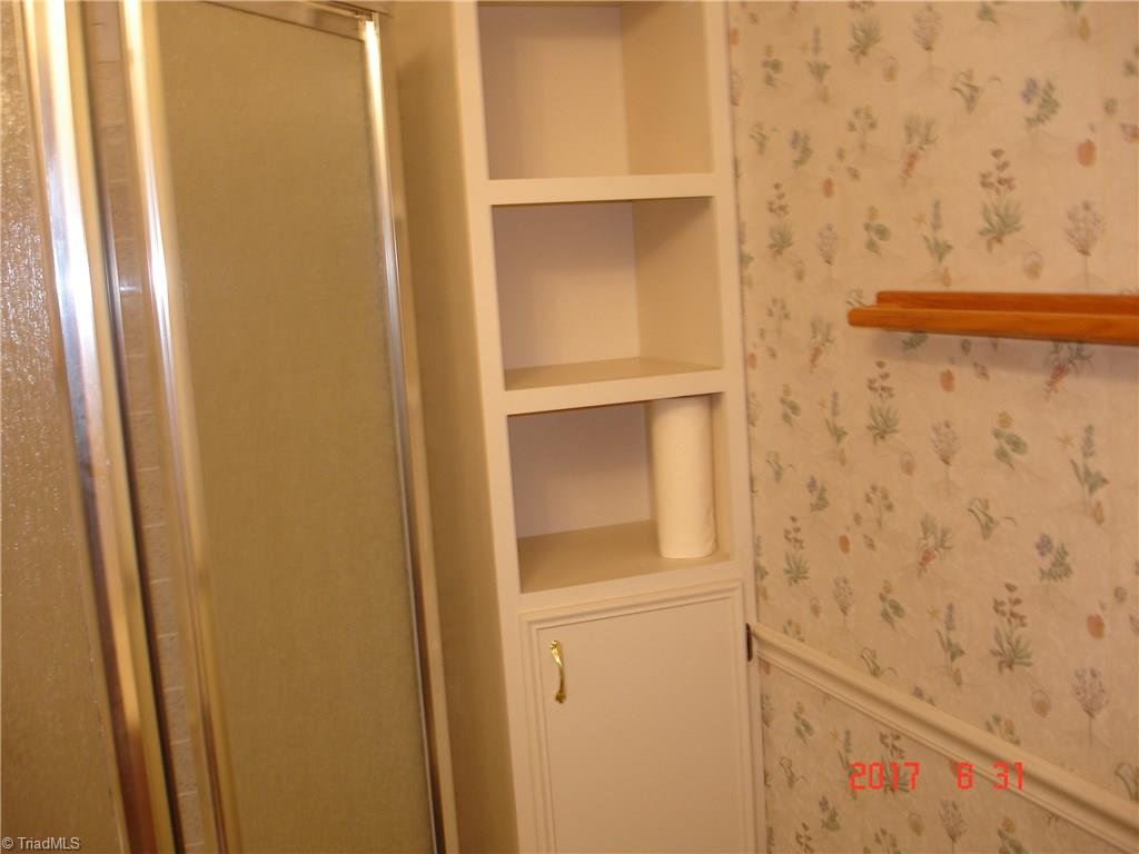 859 Laverton Lane Rural Hall, NC 27045 - Photo 17 of 30 Gallery Image 17