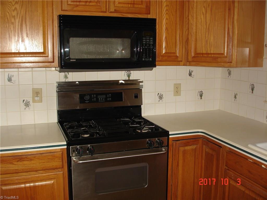 859 Laverton Lane Rural Hall, NC 27045 - Photo 10 of 30 Gallery Image 10