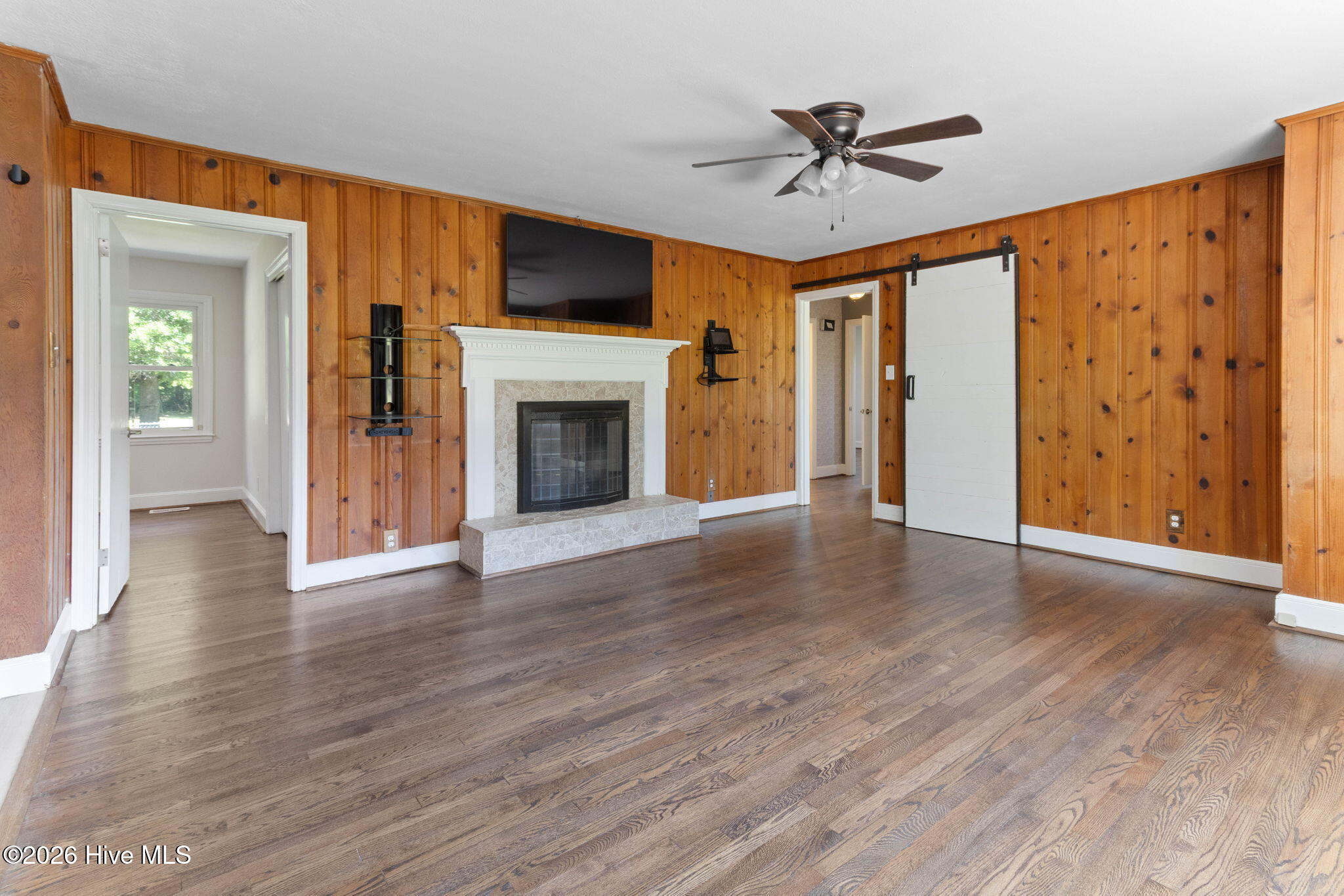 207 Cicero Beatty Road Raeford, NC 28376 - Photo 10 of 55 14-web-or-mls-IMG_7300RE