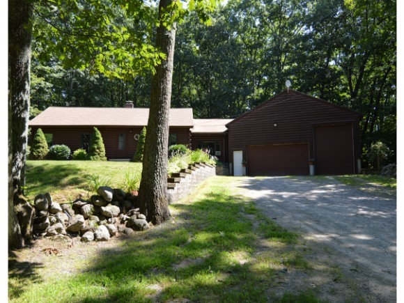73 Peaslee Road Merrimack, NH 03054 - Photo 1 of 1