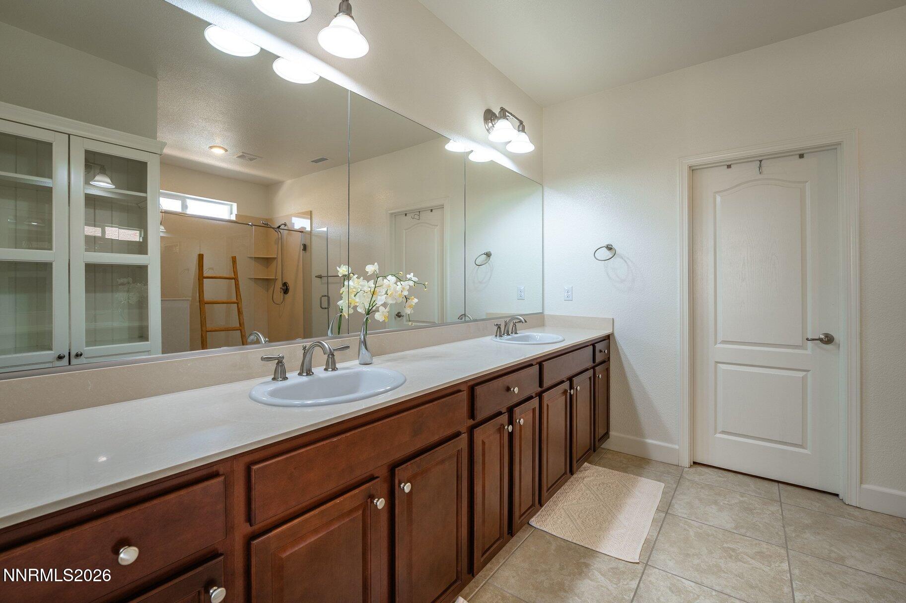 9713 Pachuca Drive Reno, NV 89521 - Photo 9 of 47 009_042_9713_pachuca-32_638_427