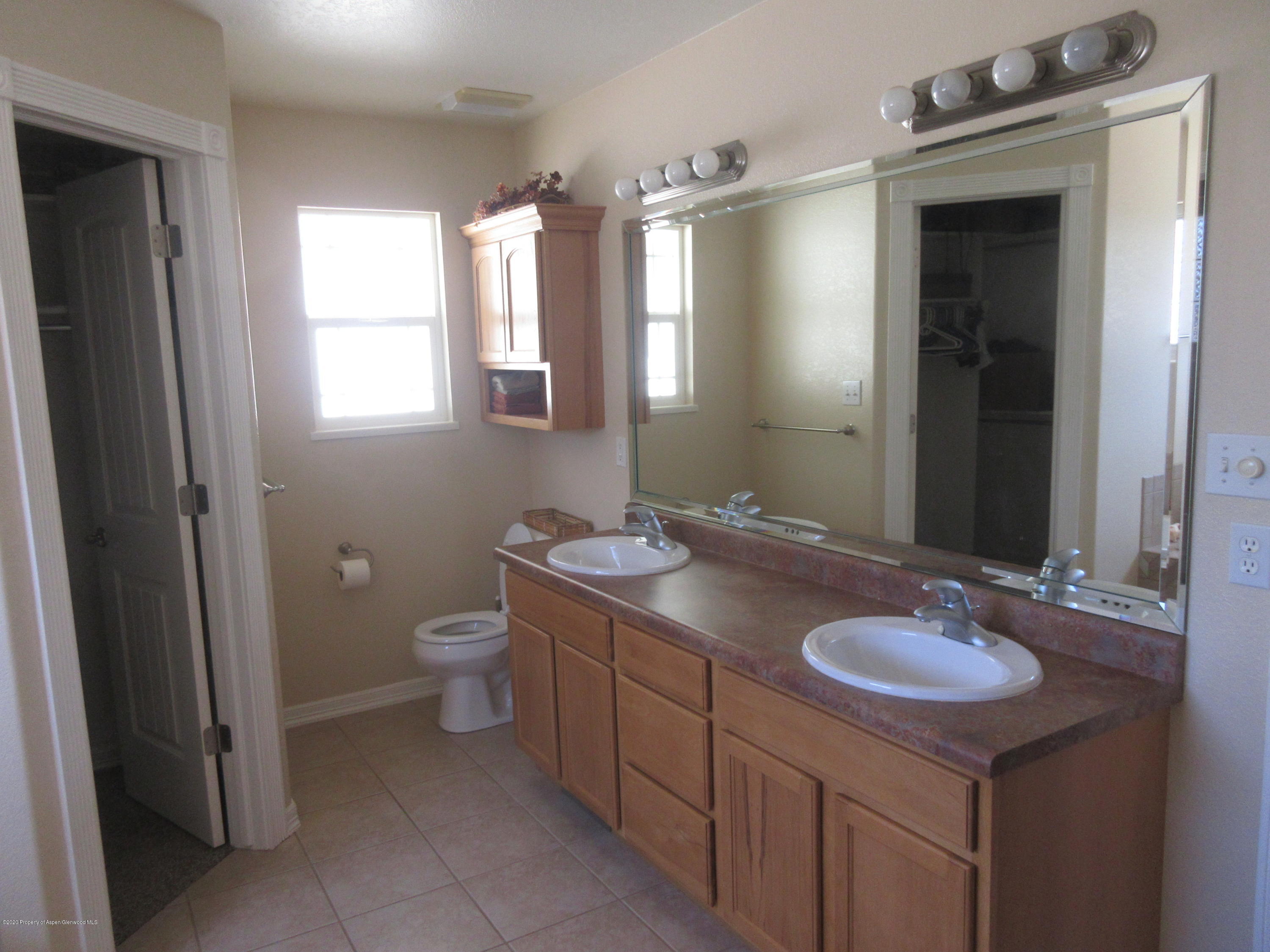 2937 F 1/4 Road Grand Junction, CO 81504 - Photo 8 of 22 IMG_3817