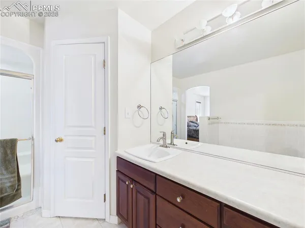 $700,000 | 1079 Lynn Drive, Pueblo, CO 81006