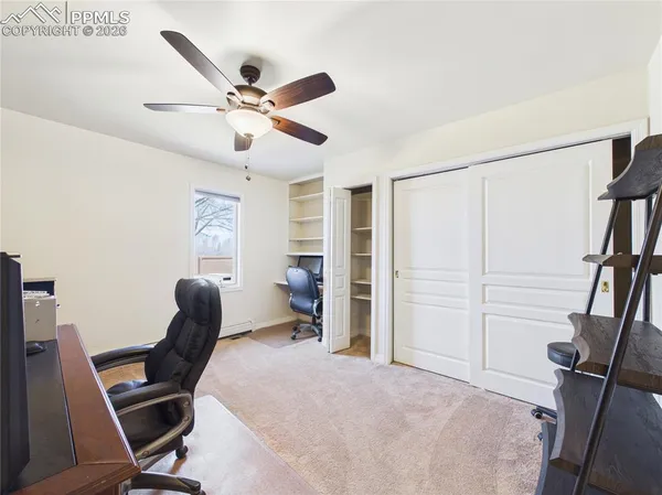 $700,000 | 1079 Lynn Drive, Pueblo, CO 81006