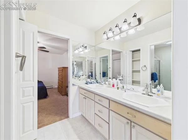 $700,000 | 1079 Lynn Drive, Pueblo, CO 81006