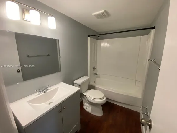 $1,850 | 1045 South Flagler Avenue, Unit 711, Pompano Beach, FL 33060