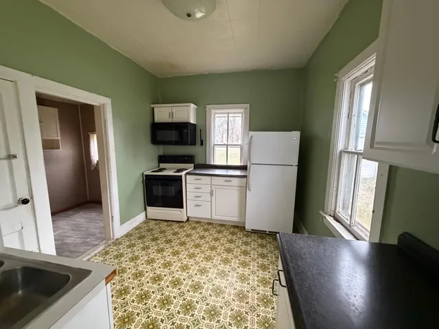 $49,999 | 536 Cedar Avenue, Westbrook, MN 56183