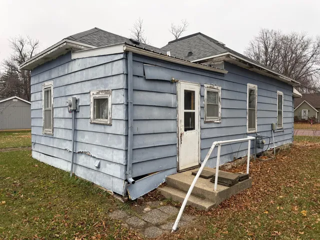 $49,999 | 536 Cedar Avenue, Westbrook, MN 56183