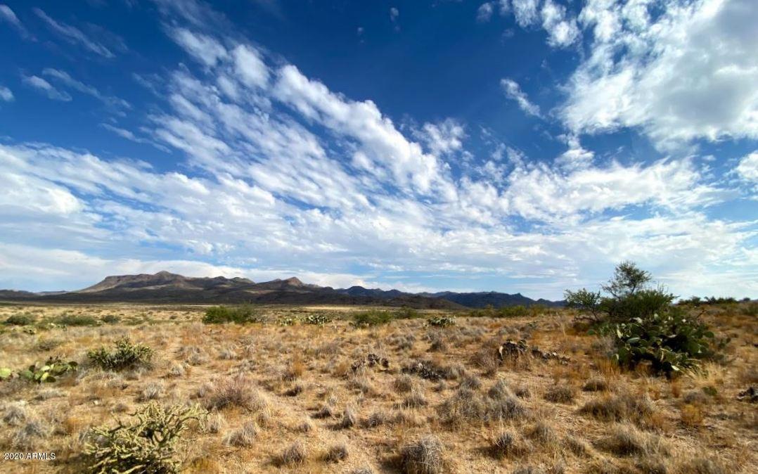 43 Billy Clegg Road, Unit 30 Congress, AZ 85332 - Photo 19 of 38 Panoramic View 18