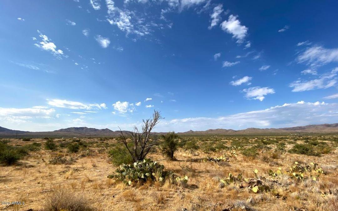 43 Billy Clegg Road, Unit 30 Congress, AZ 85332 - Photo 10 of 38 Panoramic View 9