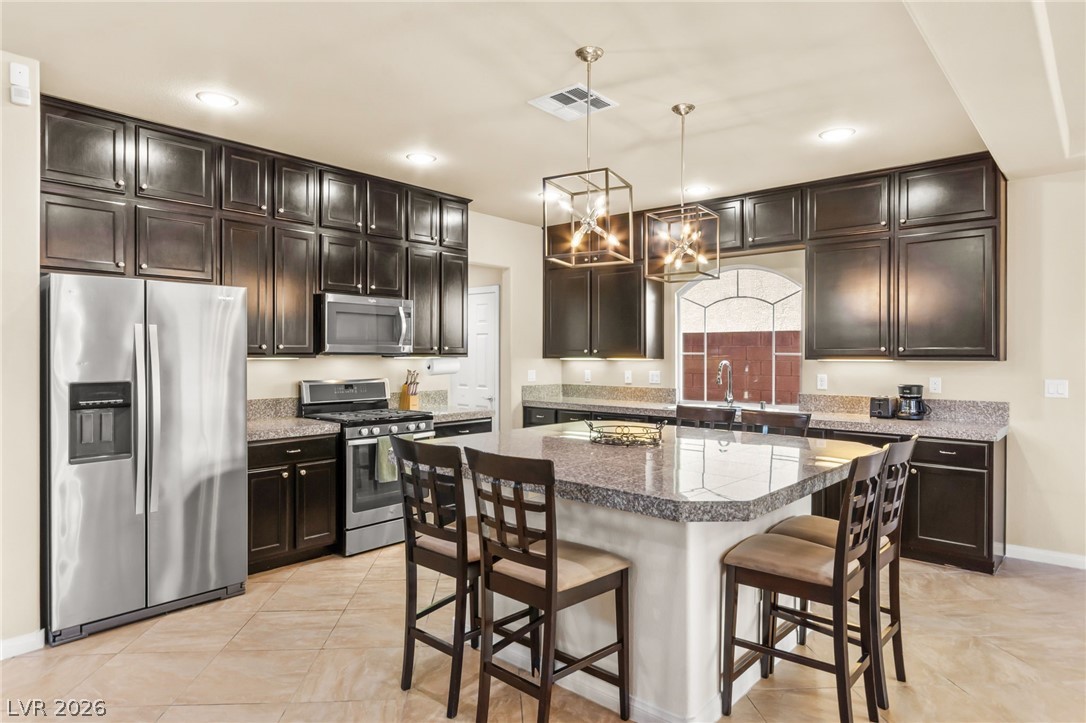 9696 Grayson Hills Street Las Vegas, NV 89139 - Photo 6 of 20