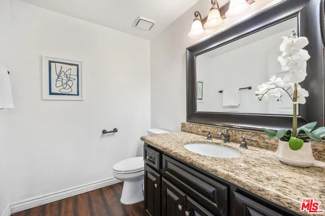 $589,000 | 14365 Foothill Boulevard, Unit 7, Sylmar, CA 91342