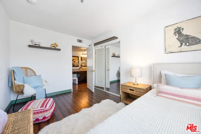 $589,000 | 14365 Foothill Boulevard, Unit 7, Sylmar, CA 91342