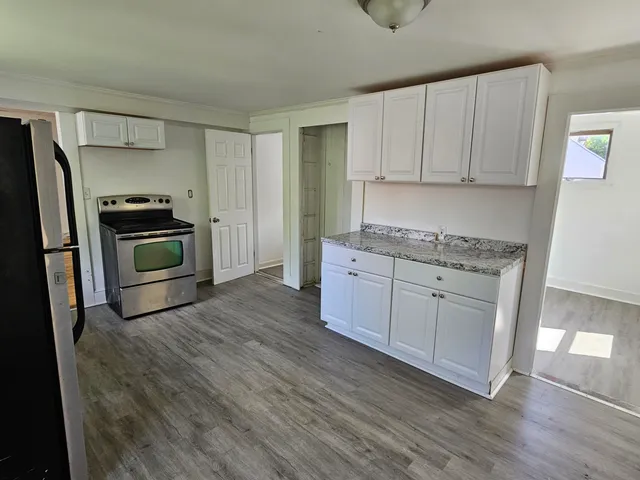 $1,850 | 24 South Street, Somersworth, NH 03878