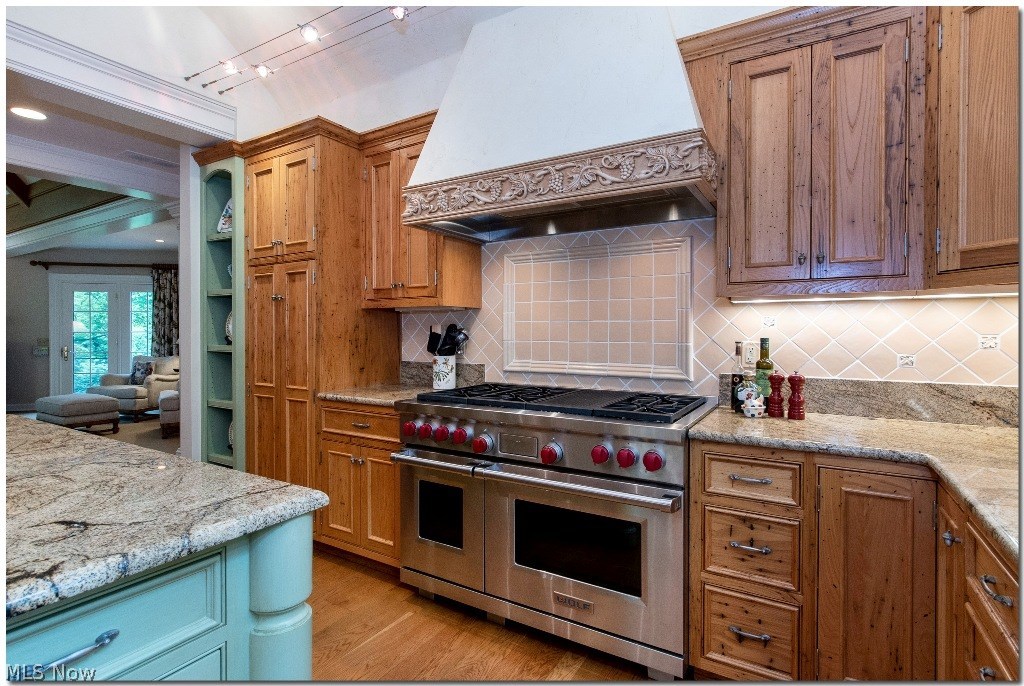 615 Falls Road Chagrin Falls, OH 44022 - Photo 8 of 28 Gallery Image 8