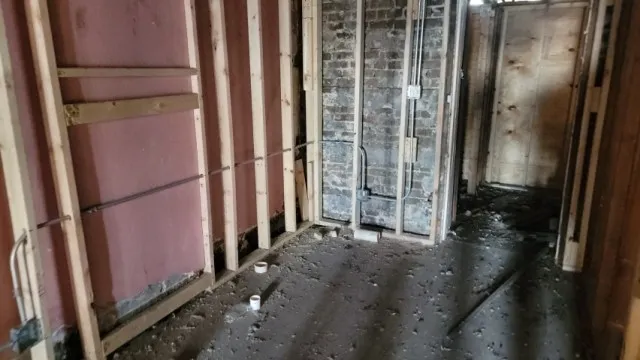 $59,900 | 10710 South Langley Avenue, Chicago, IL 60628