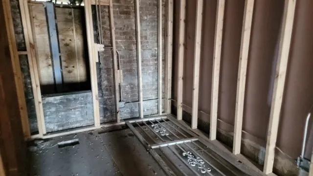 $59,900 | 10710 South Langley Avenue, Chicago, IL 60628