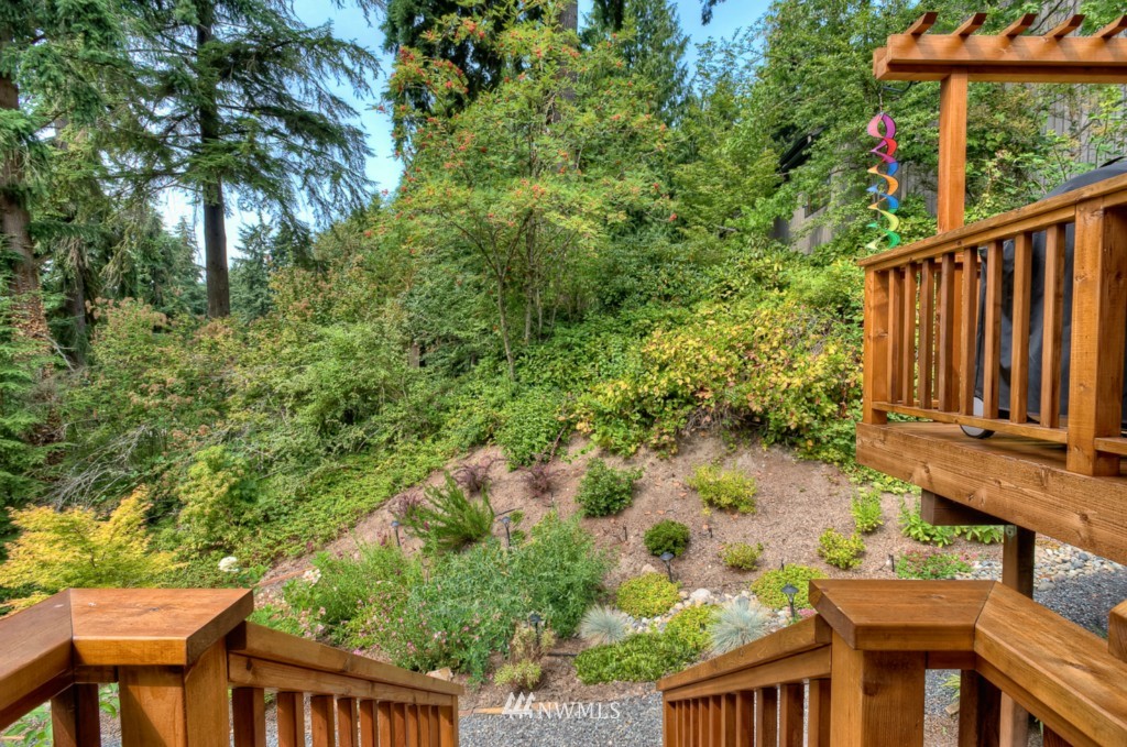 8810 Shell Place, Unit 200L Edmonds, WA 98026 - Photo 14 of 16