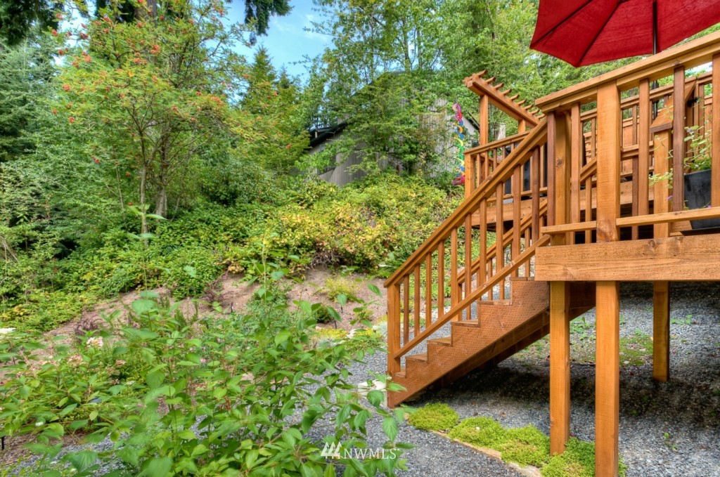 8810 Shell Place, Unit 200L Edmonds, WA 98026 - Photo 15 of 16