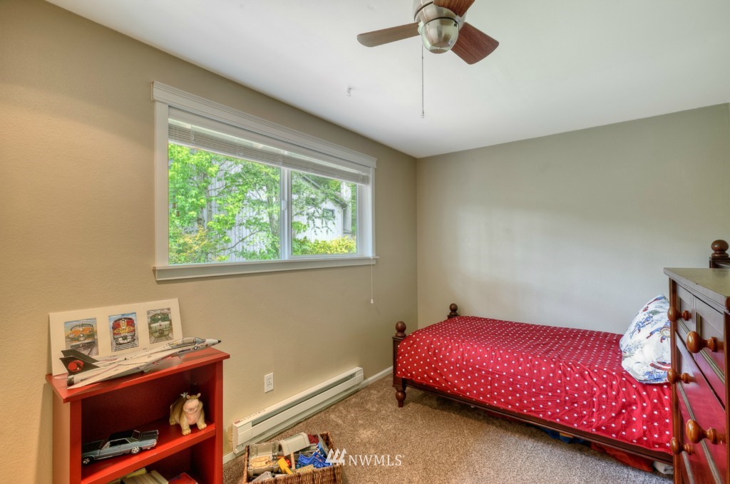 8810 Shell Place, Unit 200L Edmonds, WA 98026 - Photo 8 of 16