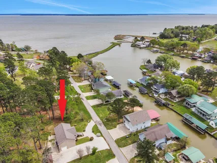 $294,500 | 360 Holiday Lane, Coldspring, TX 77331