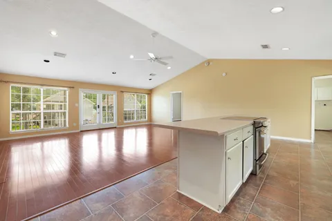 $294,500 | 360 Holiday Lane, Coldspring, TX 77331