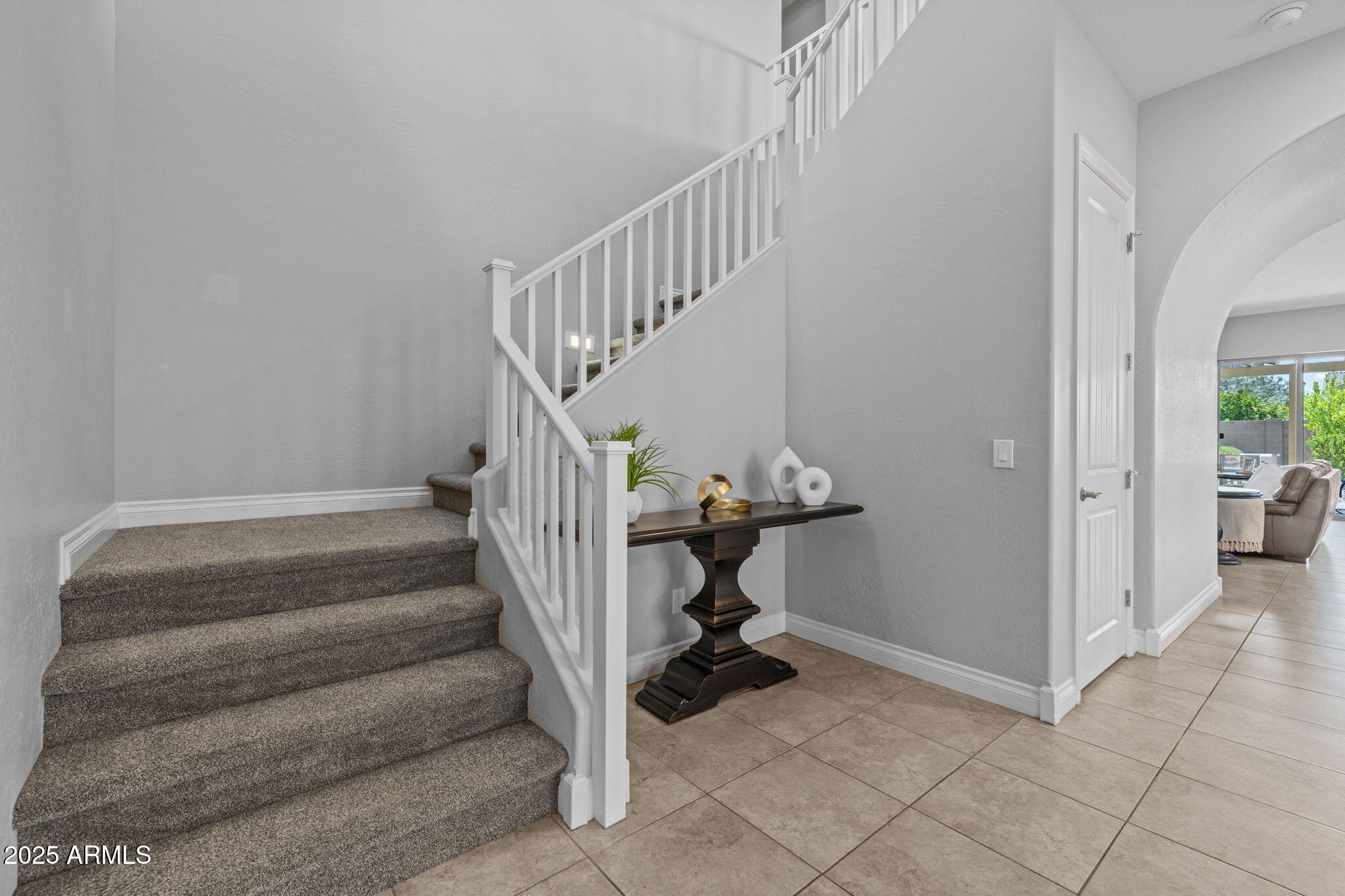 10535 Diffraction Avenue Mesa, AZ 85212 - Photo 20 of 126 Entryway