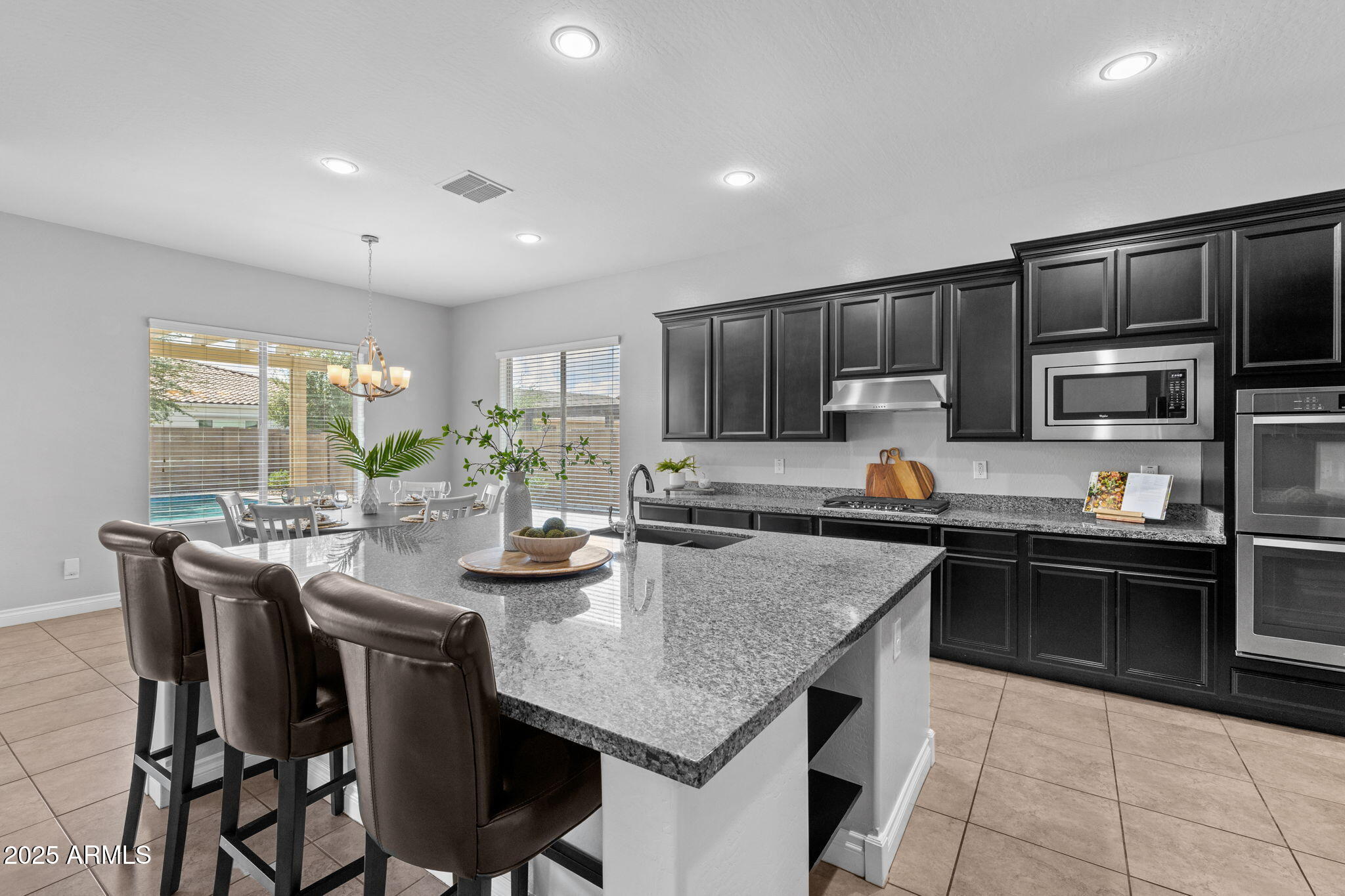10535 Diffraction Avenue Mesa, AZ 85212 - Photo 25 of 126 Kitchen