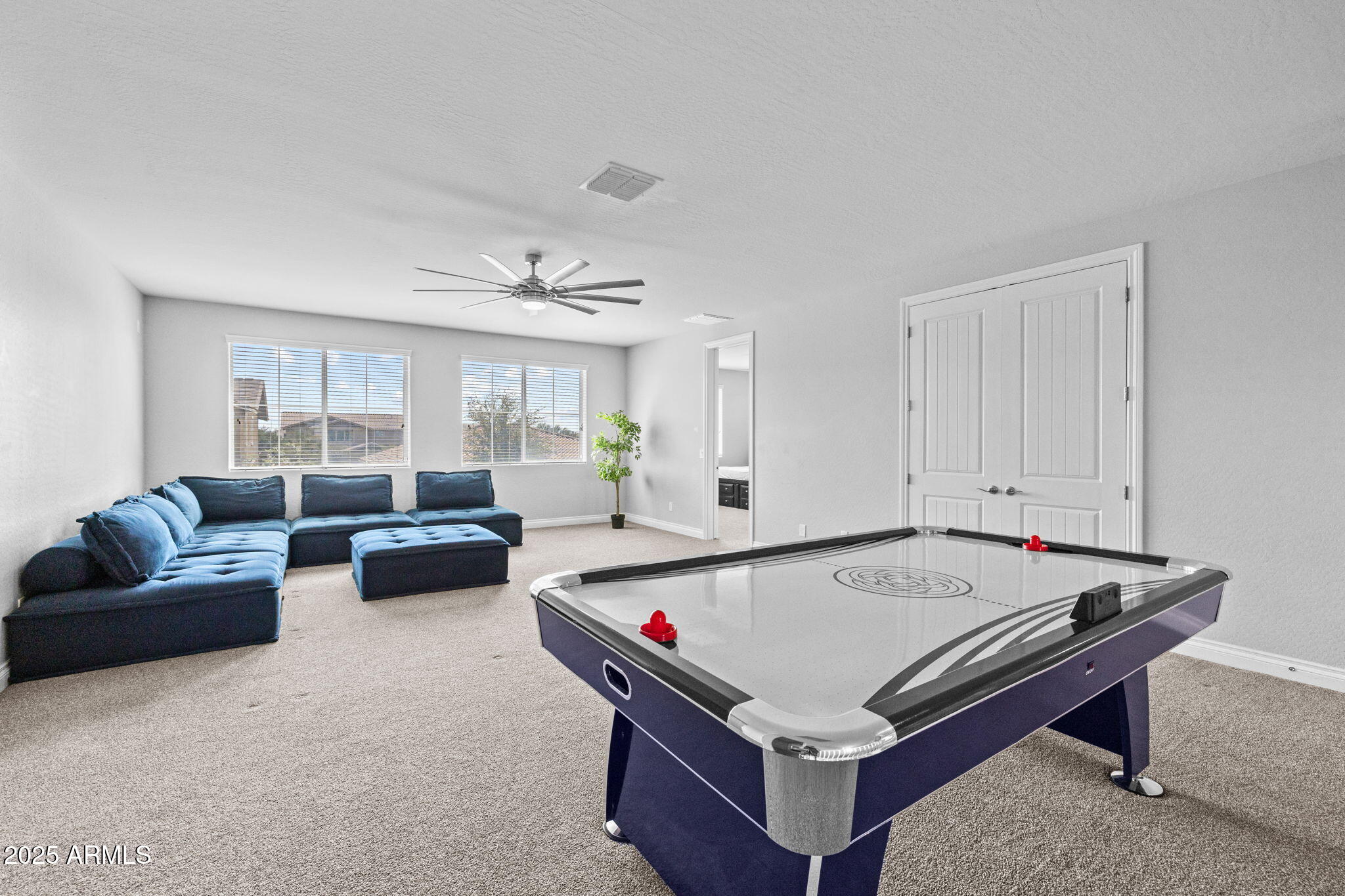 10535 Diffraction Avenue Mesa, AZ 85212 - Photo 42 of 126 Loft Space