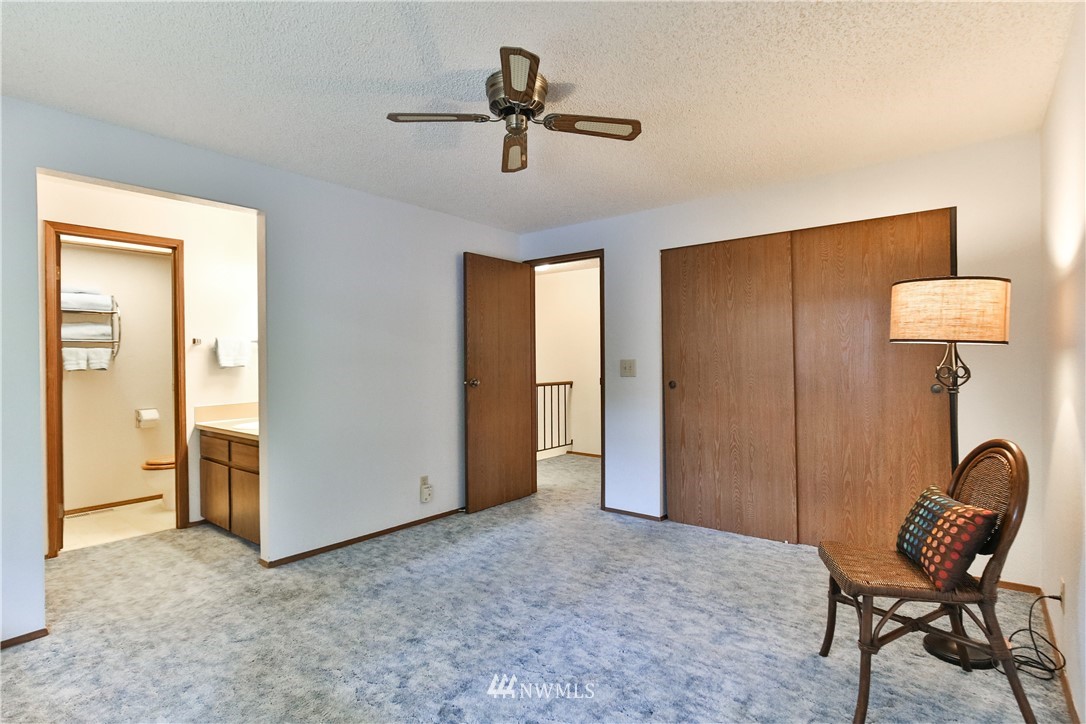 108 Vashon Avenue Southeast Renton, WA 98059 - Photo 10 of 24 Gallery Image 10