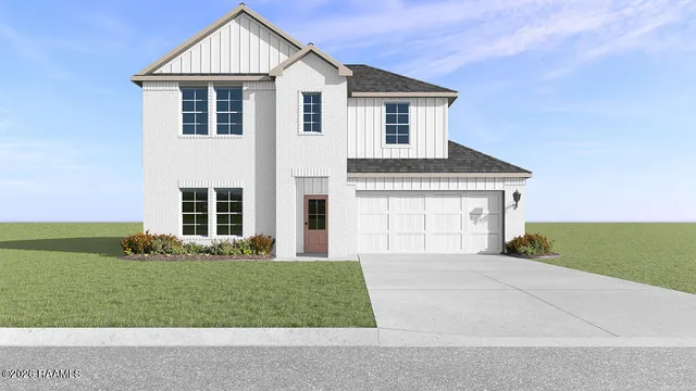 $334,000 | 130 Lake Ridge Drive, Broussard, LA 70518