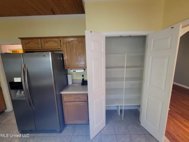 $399,000 | 13165 Coldwater Drive, Olive Branch, MS 38654