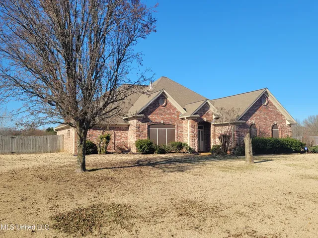 $399,000 | 13165 Coldwater Drive, Olive Branch, MS 38654