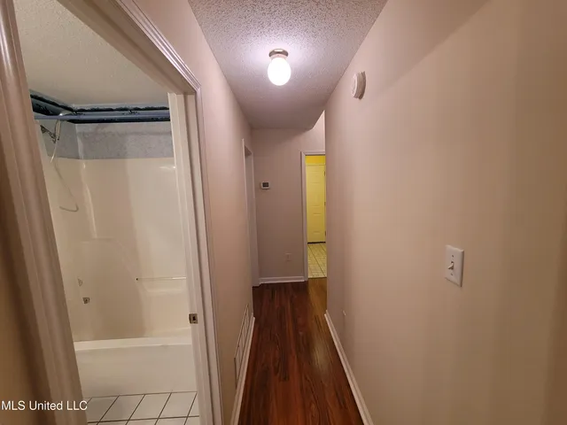 $399,000 | 13165 Coldwater Drive, Olive Branch, MS 38654