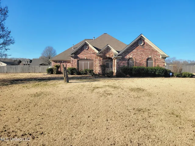 $399,000 | 13165 Coldwater Drive, Olive Branch, MS 38654