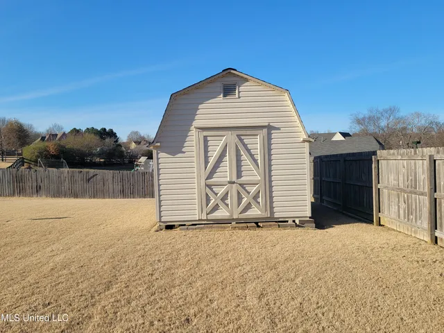 $399,000 | 13165 Coldwater Drive, Olive Branch, MS 38654