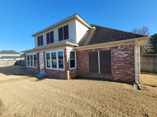 $399,000 | 13165 Coldwater Drive, Olive Branch, MS 38654