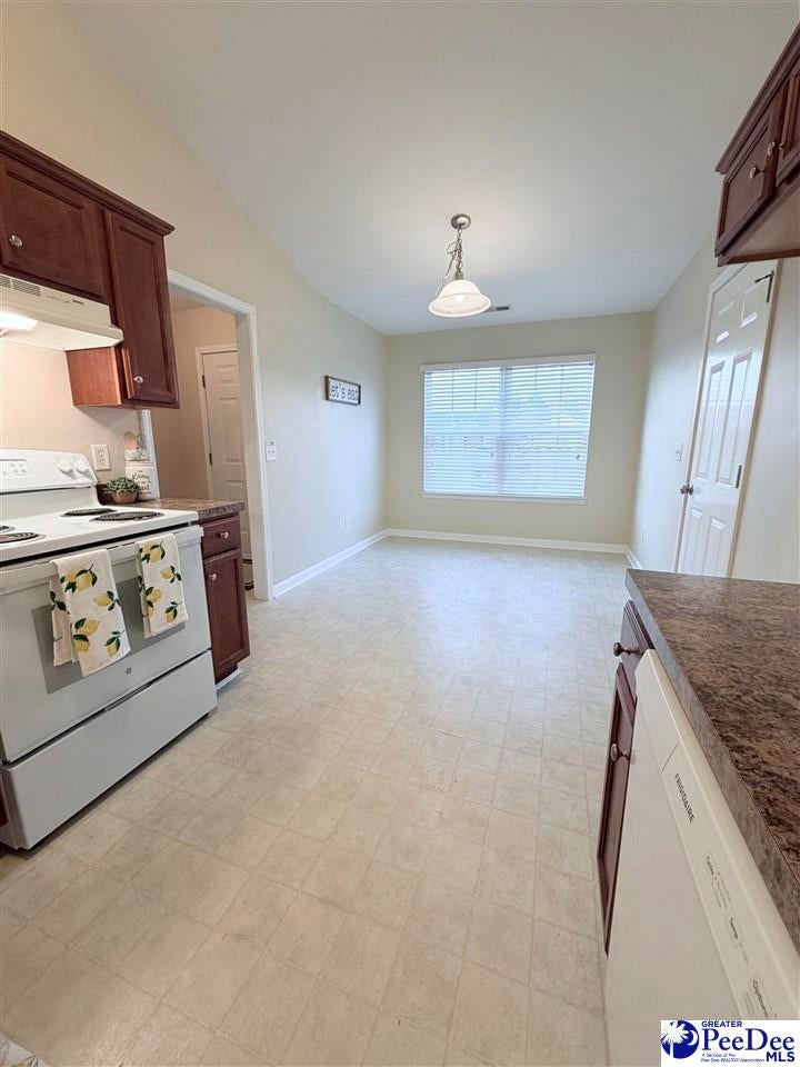 305 Inlet Court Florence, SC 29505 - Photo 8 of 32 Gallery Image 8