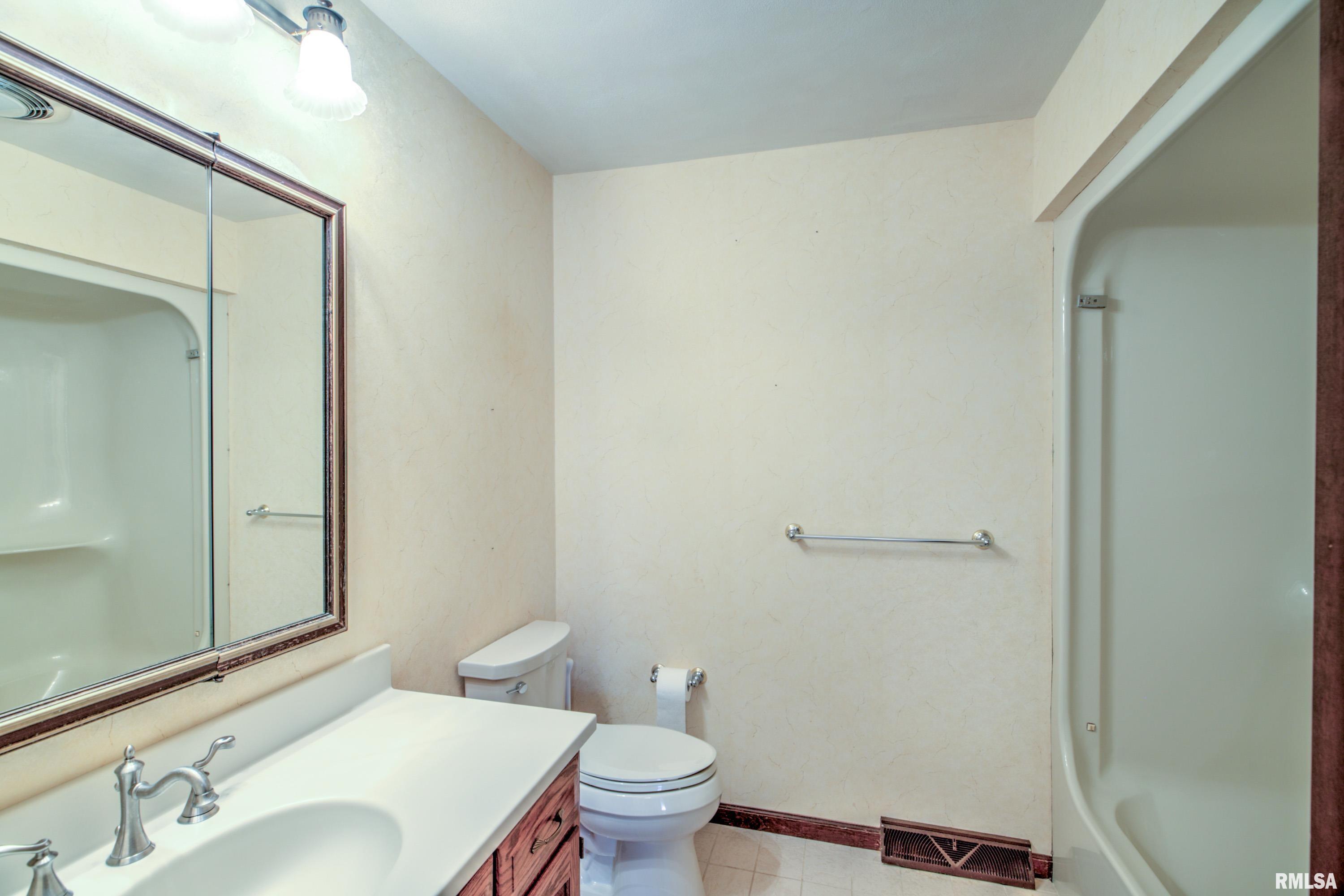 1619 West Hallock Hollow Road Edelstein, IL 61526 - Photo 34 of 68