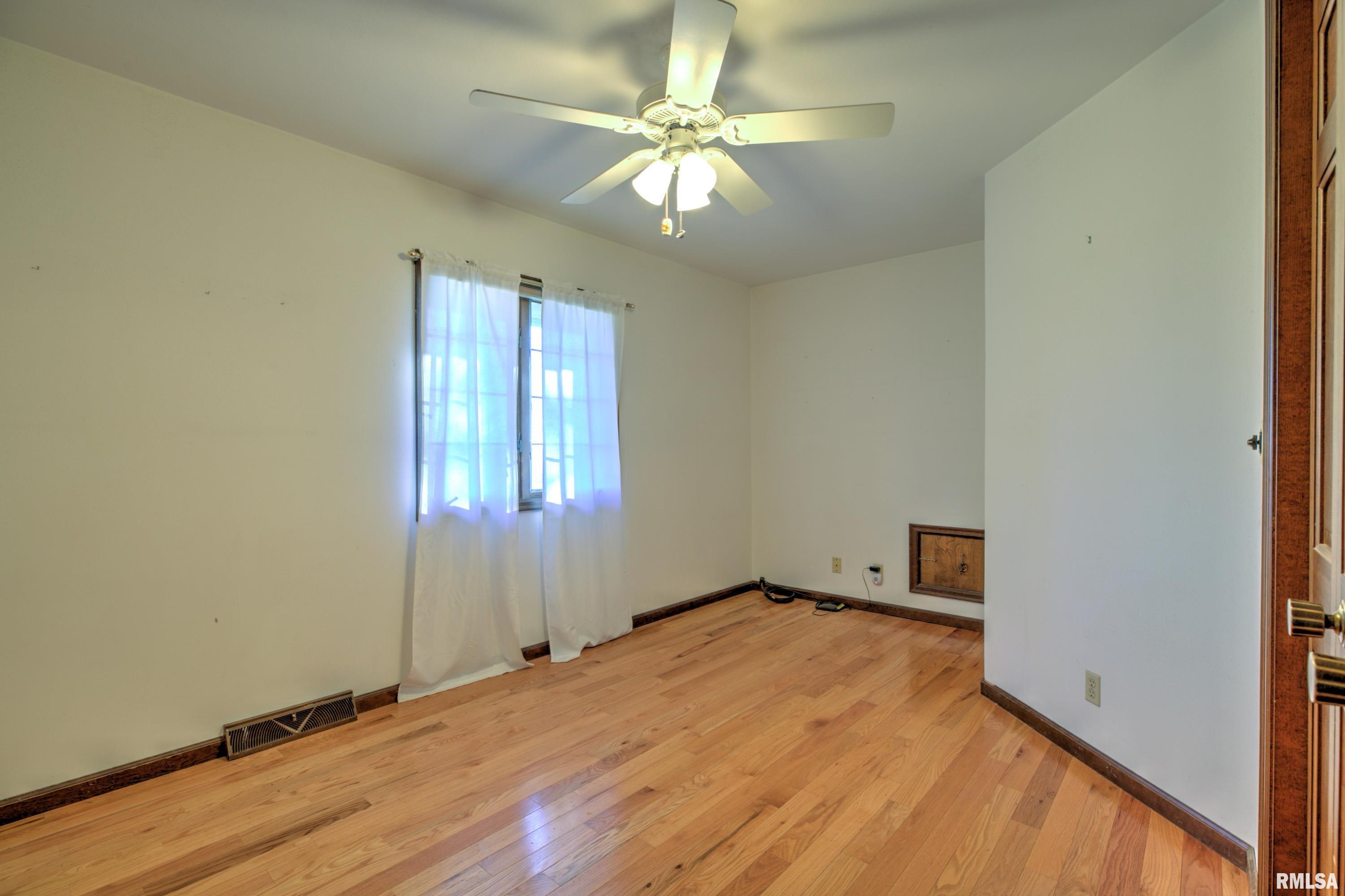 1619 West Hallock Hollow Road Edelstein, IL 61526 - Photo 35 of 68