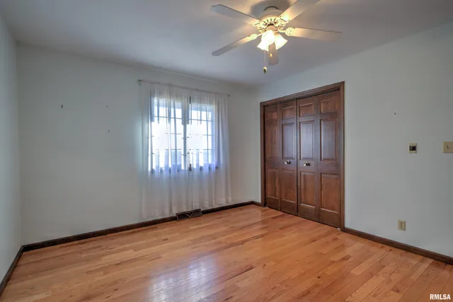 $499,900 | 1619 West Hallock Hollow Road, Edelstein, IL 61526