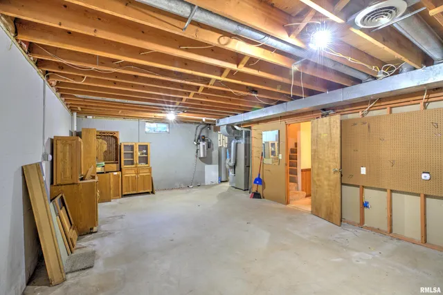 $499,900 | 1619 West Hallock Hollow Road, Edelstein, IL 61526