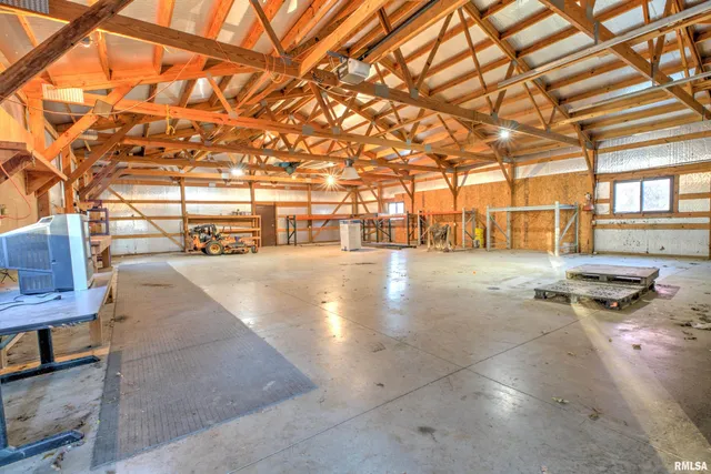 $499,900 | 1619 West Hallock Hollow Road, Edelstein, IL 61526