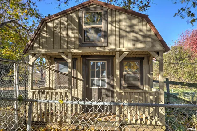 $499,900 | 1619 West Hallock Hollow Road, Edelstein, IL 61526