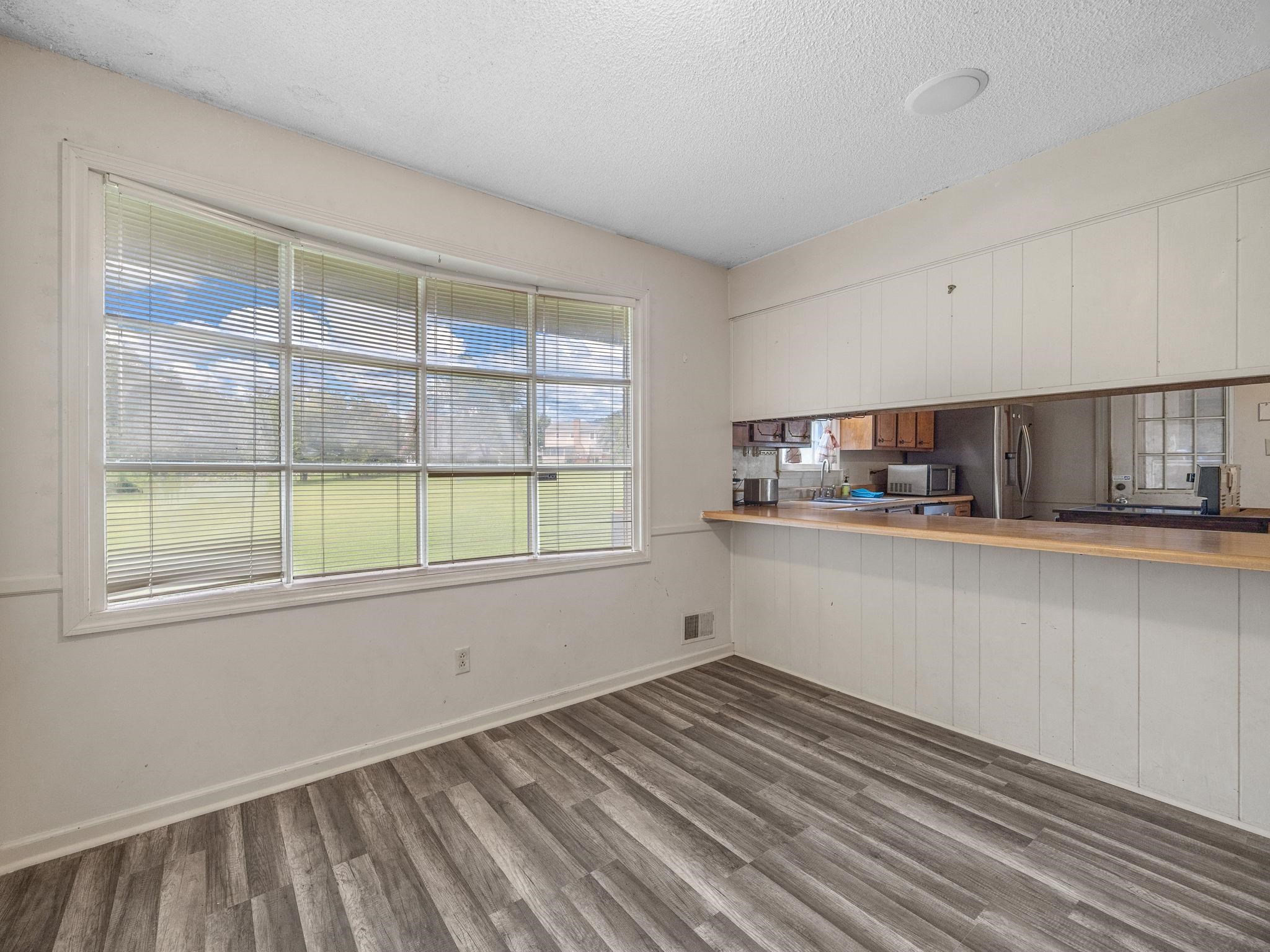 412 Harrison Lane Spartanburg, SC 29301 - Photo 8 of 28