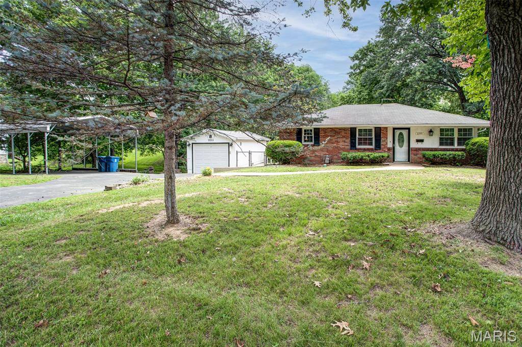 2255 Alby Street Alton, IL 62002 - Photo 5 of 67