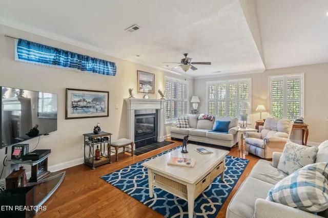 $495,000 | 5090 Dovewood Way, Unit 6, Knoxville, TN 37918