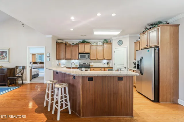 $495,000 | 5090 Dovewood Way, Unit 6, Knoxville, TN 37918