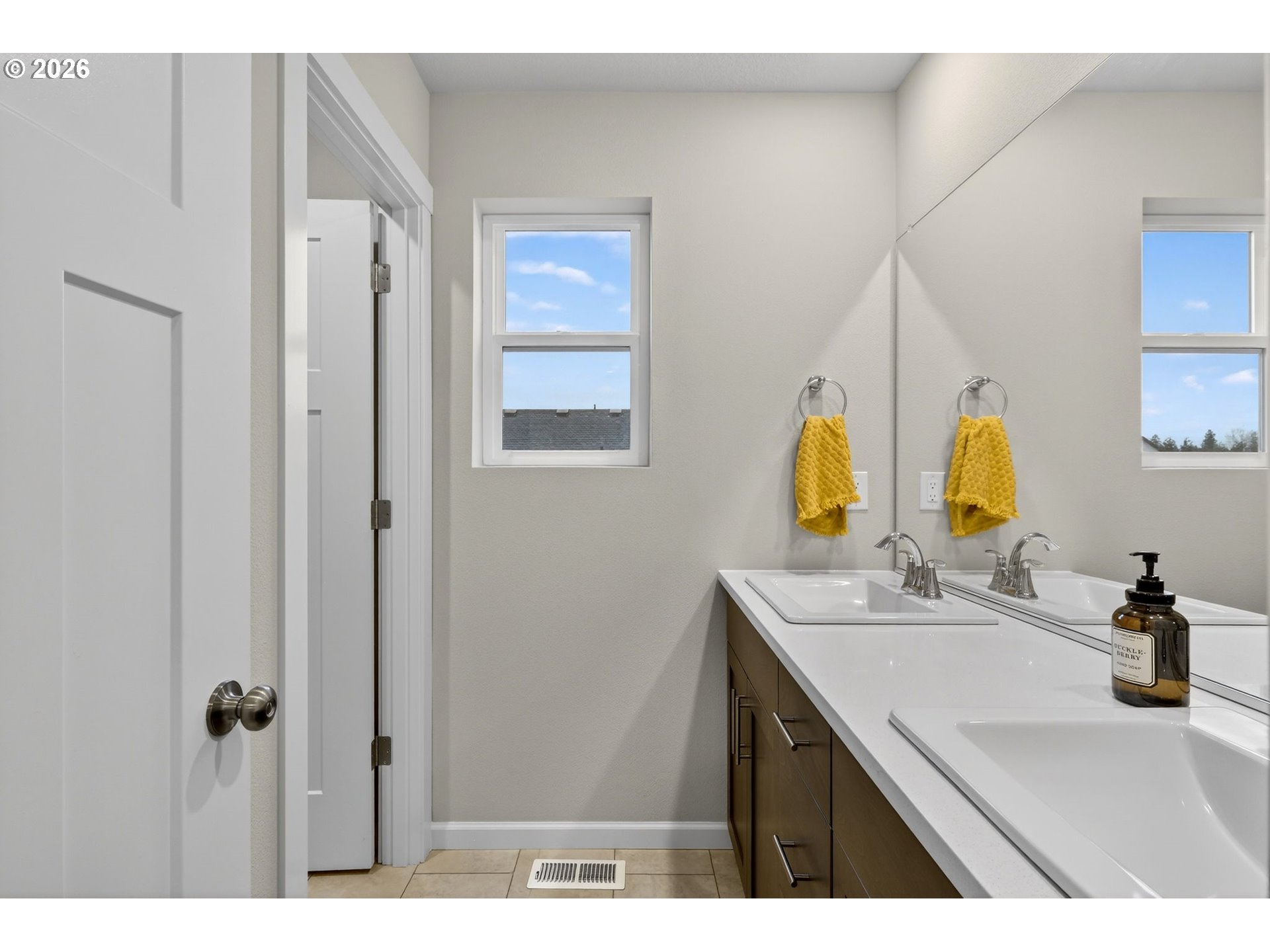 6490 Southeast 21st Terrace Gresham, OR 97080 - Photo 34 of 41 a bathroom with a sink vanity and a mirror